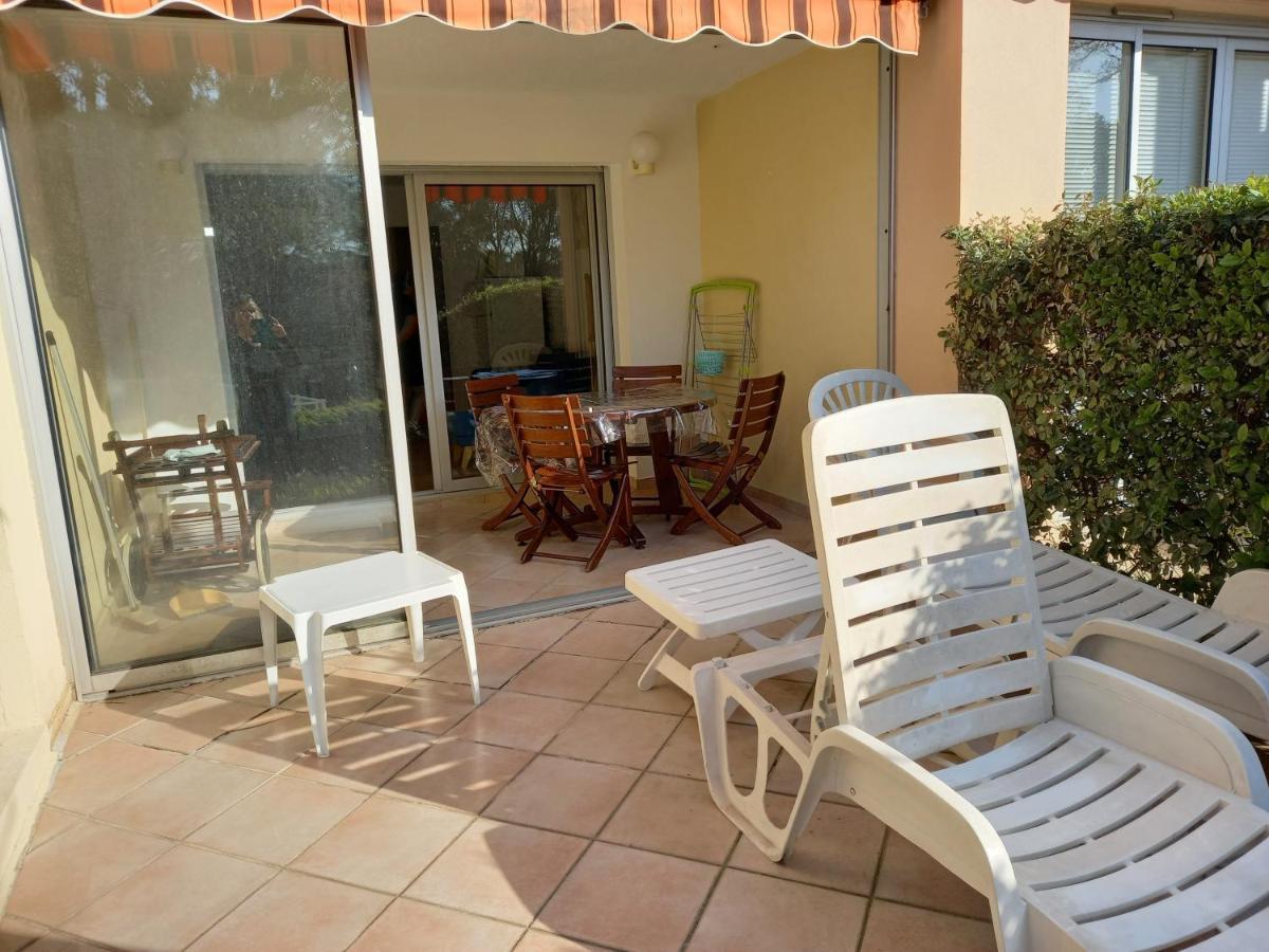 Les Hauts Du Golf Rez De Jardin Piscine Tennis Saint-Raphaël 외부 사진